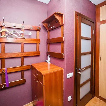 Apartament Near Moscow Metro Station Mińsk